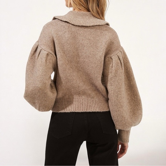 ASTR • Dashwood Collar Sweater in Taupe - Picture 2 of 11